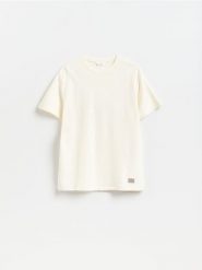 Bawełniany t-shirt comfort - złamana biel. T-shirty męskie Reserved, l, bez wzorów, z bawełny, bez kołnierzyka. Za 79.99 zł.