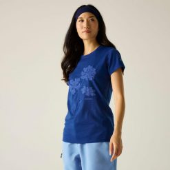 Damska koszulka Escade z krótkim rękawem i nadrukiem z mieszanki wełny merino. Niebieskie t-shirty damskie Regatta, bez wzorów, z wełny, eleganckie, bez kołnierzyka. W wyprzedaży za 249.99 zł.