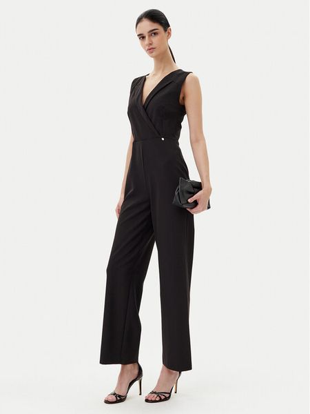 Rinascimento Kombinezon CFC0123735003 Czarny Regular Fit. Czarne sukienki damskie Rinascimento, l, bez wzorów, z syntetyku, bez kołnierzyka, bez ramiączek. Za 359.99 zł.