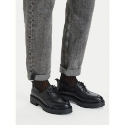 Półbuty G-Star Raw. Czarne półbuty damskie G-Star Raw, bez wzorów, retro, bez obcasa, na płaskiej podeszwie, bez zapięcia. Za 329.99 zł.