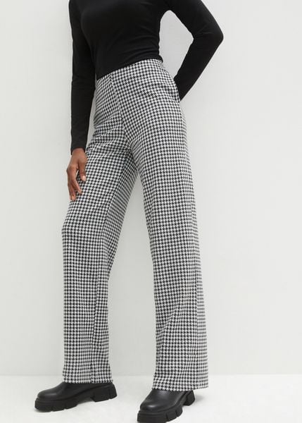 Spodnie ze stretchem w pepitkę, wide leg. Czarne spodnie materiałowe damskie bonprix, bez wzorów. Za 122.99 zł.