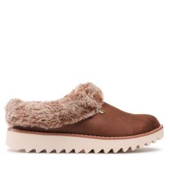 Kapcie Skechers. Brązowe kapcie damskie Skechers, bez wzorów. Za 239.99 zł.