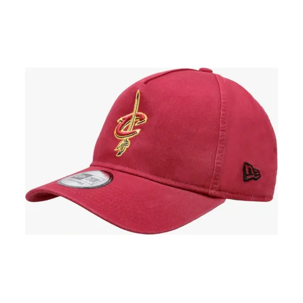 New Era Czapka Washed A Frame Cleveland Cavs Cleveland Caval , bordowy, rozmiar ONE-SIZE. Czerwone czapki i kapelusze męskie New Era, bez wzorów, z materiału, eleganckie. W wyprzedaży za 59.99 zł.