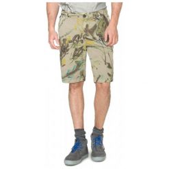 Desigual Szorty Męskie Flores 30 Zielony. Zielone szorty męskie Desigual. W wyprzedaży za 165.00 zł.