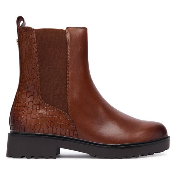 Botki Caprice. Brązowe botki damskie Caprice, bez obcasa, na płaskiej podeszwie, bez zapięcia. Za 349.99 zł.