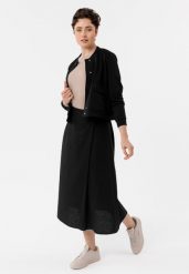 Długa spódnica z lnem G-CUSTA. Czarne spódnice damskie Volcano, na wiosnę, s, bez wzorów, z materiału, maxi, rozkloszowane. Za 109.99 zł.