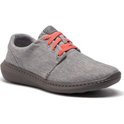 Półbuty CLARKS - Step Urban Lo 261381807 Grey. Półbuty na co dzień męskie marki Clarks. W wyprzedaży za 179.00 zł.