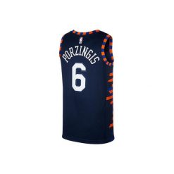 Koszulka męska nike nba new york knicks kristaps porzingis swingman jersey. Niebieskie koszulki sportowe męskie Nike, m, bez wzorów, z jersey, bez kołnierzyka, bez ramiączek, do biegania. Za 369.00 zł.
