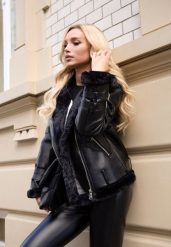 Czarna Kurtka Biker Adadina. Czarne kurtki damskie Renee, m, z aplikacjami, bez kaptura. Za 349.99 zł.