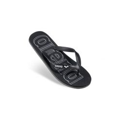 Japonki Arena Arena Flip Flop. Czarne klapki damskie Arena, bez wzorów, sportowe, bez obcasa. Za 79.99 zł.