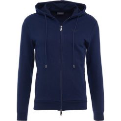 Emporio Armani ZIPPED HOODIE Bluza rozpinana blue. Kardigany męskie Emporio Armani, z bawełny. Za 669.00 zł.