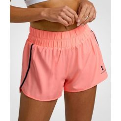 Spodenki damskie Tenis/Padel Training. Czerwone szorty sportowe damskie NORDICDOTS, bez wzorów, z elastanu, sportowe, tenisowe. Za 235.00 zł.