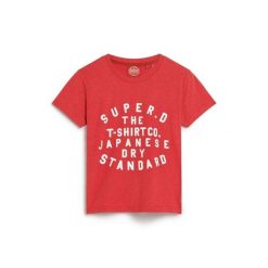 Dopasowana koszulka z nadrukiem 3D dla kobiet Superdry. Czerwone koszulki sportowe damskie Superdry., bez wzorów, bez kołnierzyka, bez ramiączek. Za 157.75 zł.