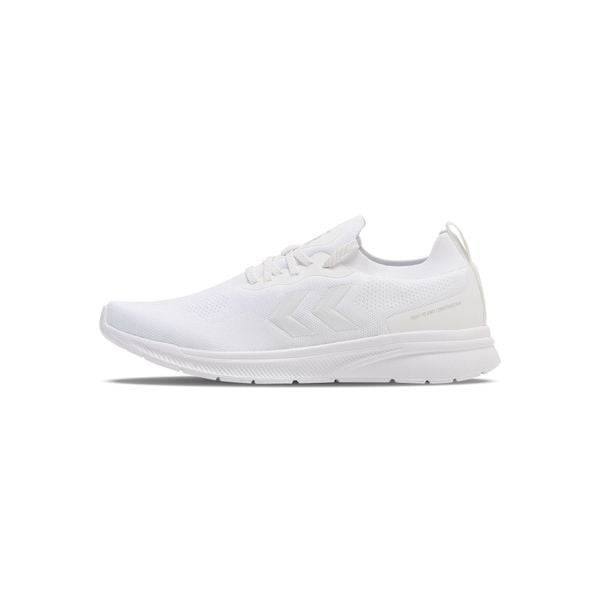 Buty do treningu biegowego Hummel Reach TR Fit. Białe obuwie sportowe damskie Hummel, bez wzorów, na fitness i siłownię. Za 270.00 zł.