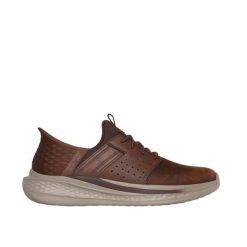 Buty SKECHERS SLIP-INS SLADE - ZACHARY Brązowy. Brązowe trampki i tenisówki damskie Skechers, bez wzorów, sportowe, bez zapięcia. Za 427.48 zł.