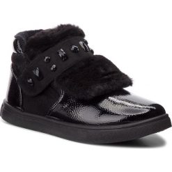 Botki NELLI BLU CS666-02. Czarne botki dziewczęce Nelli Blu, z materiału, bez zapięcia. Za 79.99 zł.