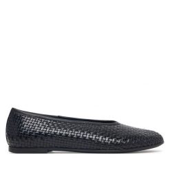 Baleriny Vagabond Shoemakers. Czarne baleriny damskie Vagabond Shoemakers, bez wzorów, bez obcasa. Za 609.99 zł.