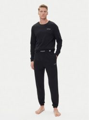 Cristiano Ronaldo CR7 Piżama 8730-42 Czarny Regular Fit. Czarne piżamy męskie Cristiano Ronaldo CR7, l, bez wzorów, z bawełny, bez ramiączek. Za 219.99 zł.