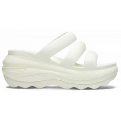 Klapki Crocs Mega Crush Triple Strap 209842-0WV białe. Białe klapki damskie bez wzorów, casualowe, bez obcasa. Za 449.26 zł.