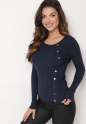 Granatowy Sweter Ozdobiony Metalowymi Napami Corettina. Niebieskie swetry damskie Born2be, m, z aplikacjami, z jeansu, wizytowe, bez kołnierzyka, bez ramiączek, bez kaptura. Za 89.99 zł.