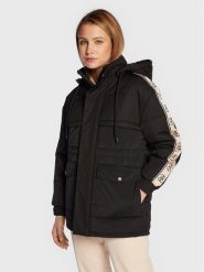 Guess Kurtka zimowa 4G V2BL09 WF330 Czarny Regular Fit. Czarne kurtki damskie Guess, na zimę, xl, z aplikacjami, z bawełny, bez kaptura. Za 589.99 zł.