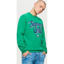 Bluza z napisem - Zielony. Bluzy damskie marki Cropp. Za 59.99 zł.