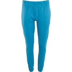 Damskie Spodnie Sportowe - Niezrównany Komfort i Styl. Niebieskie obuwie sportowe damskie WE THE PEOPLE, bez wzorów, z bawełny. Za 196.99 zł.