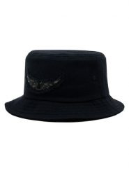Zadig & Voltaire Kapelusz Bob Wings Patch OWHT00119 Czarny. Czarne czapki i kapelusze damskie Zadig & Voltaire, bez wzorów, z bawełny. Za 599.99 zł.