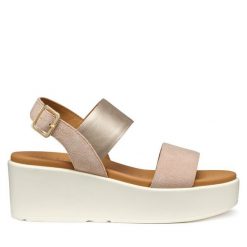 Sandały Geox. Brązowe sandały damskie Geox, bez wzorów, bez obcasa, na koturnie, bez zapięcia. Za 369.99 zł.
