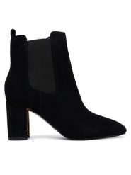Guess Botki FLFFIE SUE10 Czarny. Czarne botki damskie Guess, ze skóry, bez obcasa, bez zapięcia. Za 674.99 zł.