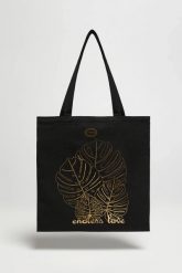 Torba shopper z nadrukiem czarna. Czarne torebki shopper damskie MOODO, bez wzorów, z bawełny, z nadrukiem, bez dodatków. Za 25.99 zł.