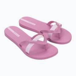 Japonki damskie Ipanema Kirei. Czerwone klapki damskie Ipanema, bez wzorów, bez obcasa. Za 49.99 zł.