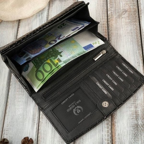 Paolo Peruzzi Portfel damski skórzany duży czarny croco z ochroną RFID AL-02-BL. Brązowe portfele damskie Paolo Peruzzi, bez wzorów. Za 138.04 zł.