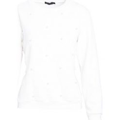 Biała Bluza One Pearl. Białe bluzy sportowe damskie Born2be, na jesień. Za 44.99 zł.