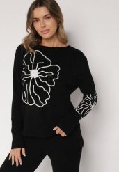 Czarny Sweter Ozdobiony Haftowanymi Kwiatami Halatusea. Czarne swetry damskie Born2be, z aplikacjami, z jeansu, klasyczne, bez kołnierzyka, bez ramiączek, bez kaptura. Za 69.99 zł.