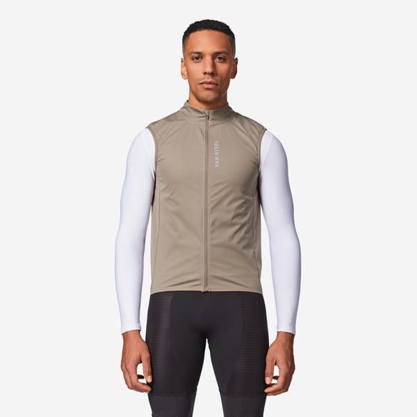 Wiatrówka rowerowa szosowa Van Rysel RCR bez rękawów. Brązowe buty sportowe męskie VAN RYSEL, m, bez wzorów, z elastanu, rowerowe. Za 179.99 zł.