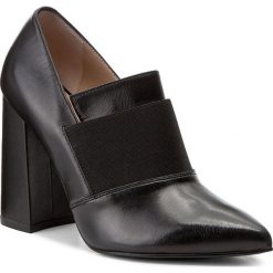 Półbuty SOLO FEMME - 14144-6A-G64/E45-04-00 Czarny. Czarne półbuty damskie Solo Femme, z materiału. Za 319.00 zł.