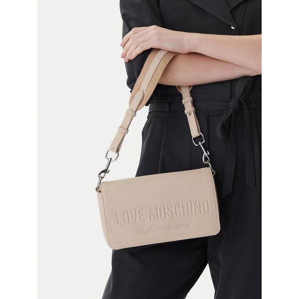 Torebka LOVE MOSCHINO. Białe torebki do ręki damskie Love Moschino, bez wzorów, klasyczne, bez dodatków. Za 486.99 zł.