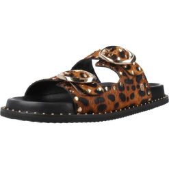 Sandały CARMELA 163056C Nadruk zwierzęcy. Czarne trekkingi damskie Carmela, trekkingowe. Za 318.99 zł.