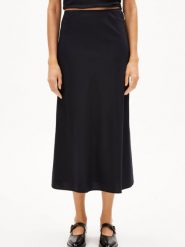 ARMEDANGELS spódnica midi - Lenovaa Kobiety wiskoza czarny, S. Czarne spódnice damskie ARMEDANGELS, s, bez wzorów, z wiskozy, midi. Za 449.95 zł.