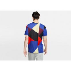 Koszulka męska nike dri-fit kyrie irving tee deep royal blue. Niebieskie koszulki sportowe męskie Nike, m, bez wzorów, bez kołnierzyka, bez ramiączek, do biegania, dri-fit (nike). Za 139.00 zł.