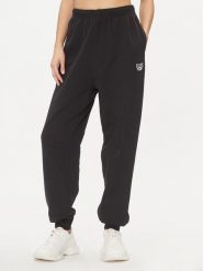 Reebok Spodnie dresowe Classics IL4639 Czarny Regular Fit. Czarne spodnie dresowe damskie Reebok, m, bez wzorów, z bawełny. Za 249.99 zł.