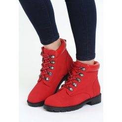 Czerwone Traperki Autumn Breaker. Czerwone śniegowce i trapery damskie Born2be. Za 119.99 zł.