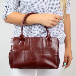 Torebka skórzana damska kuferek DAN-A T171 koniakowa. Torebki do ręki damskie DAN-A, bez wzorów, ze skóry, eleganckie, bez dodatków. Za 259.99 zł.
