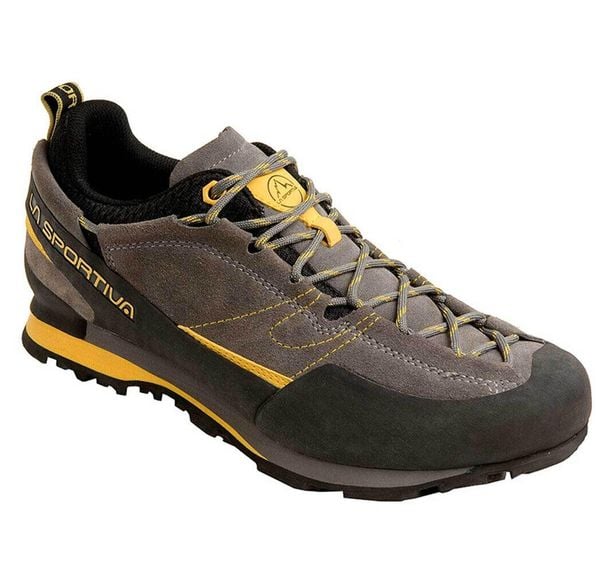Buty podejściowe męskie La Sportiva Boulder X. Szare trekkingi męskie La Sportiva, na jesień, trekkingowe. Za 888.00 zł.