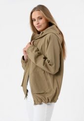 Luźna kurtka z kapturem J-AFINIS. Brązowe kurtki sportowe damskie Volcano, na wiosnę, m, bez wzorów, z materiału, z kapturem. Za 299.99 zł.