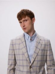 Marynarka slim fit w kratę - beżowy. Brązowe marynarki męskie Reserved, bez wzorów, z tkaniny. W wyprzedaży za 179.99 zł.