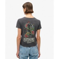 Koszulka z kryształkami do tatuażu. Brązowe koszulki sportowe damskie Superdry., bez wzorów, bez kołnierzyka, bez ramiączek. W wyprzedaży za 178.65 zł.