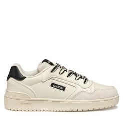 Sneakersy Geox. Białe trampki i tenisówki chłopięce Geox, bez wzorów, bez zapięcia. Za 169.99 zł.