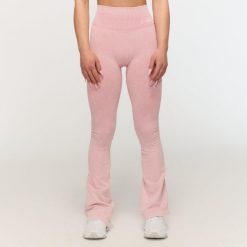 Legginsy damskie fitness bezszwowe flare Fierce. Czerwone legginsy damskie GYMBEAM, xl, bez wzorów, z elastanu, z podwyższonym stanem, na fitness i siłownię. Za 123.90 zł.